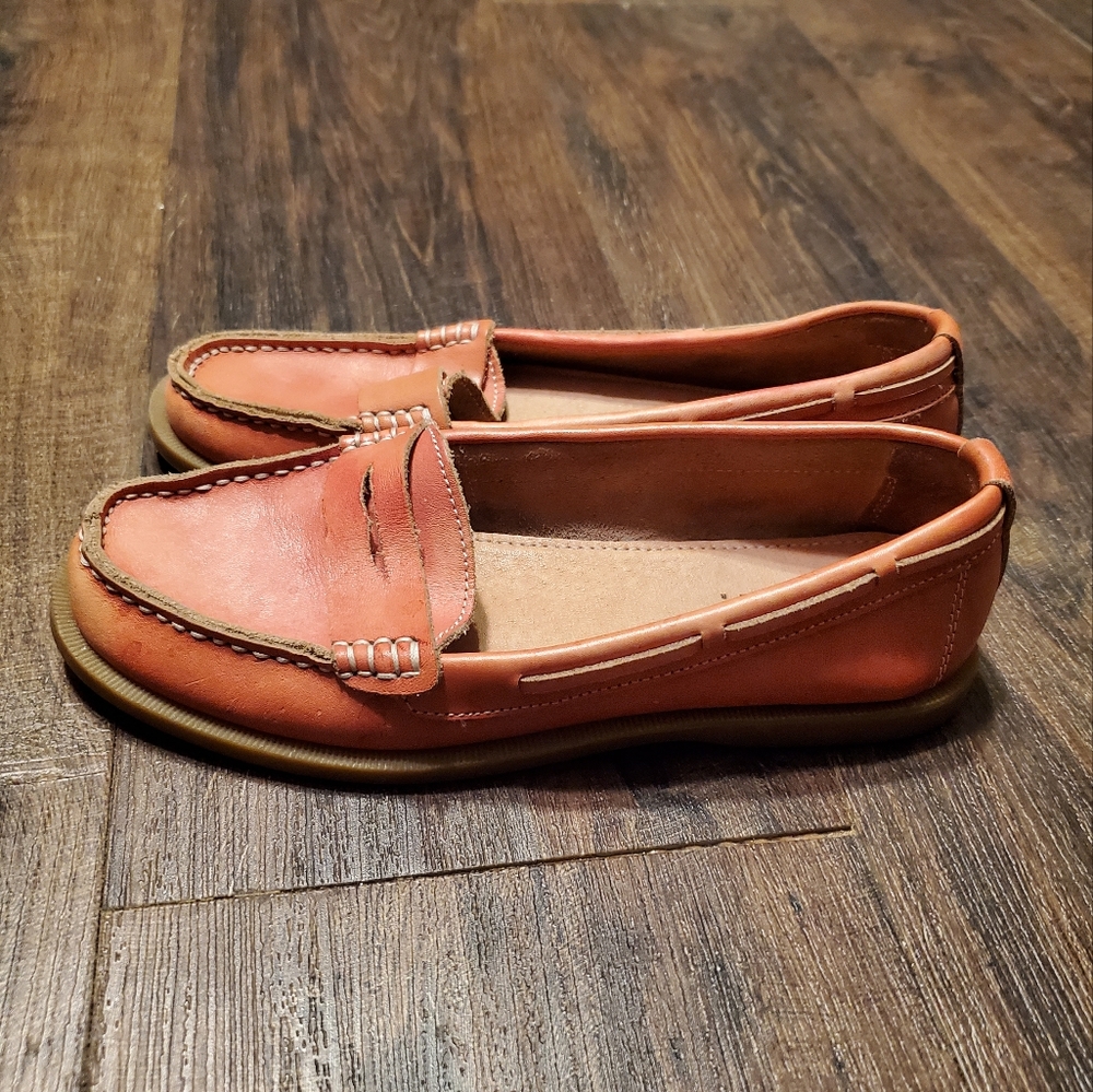BedStu Womens 7 Leather Slipon Loafers